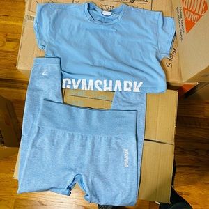 Gym shark set. adapt seamless